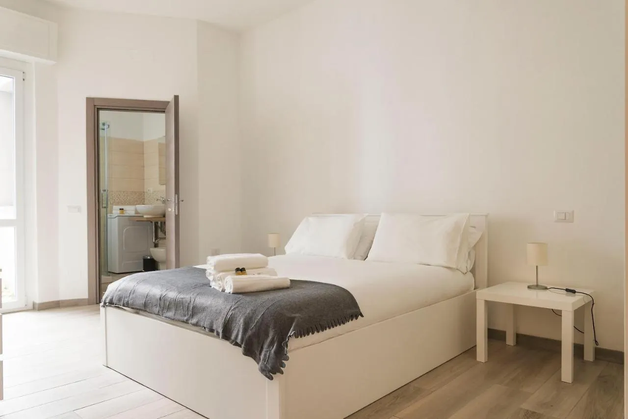 Hacca Collection - Porta Romana Apartment Milan