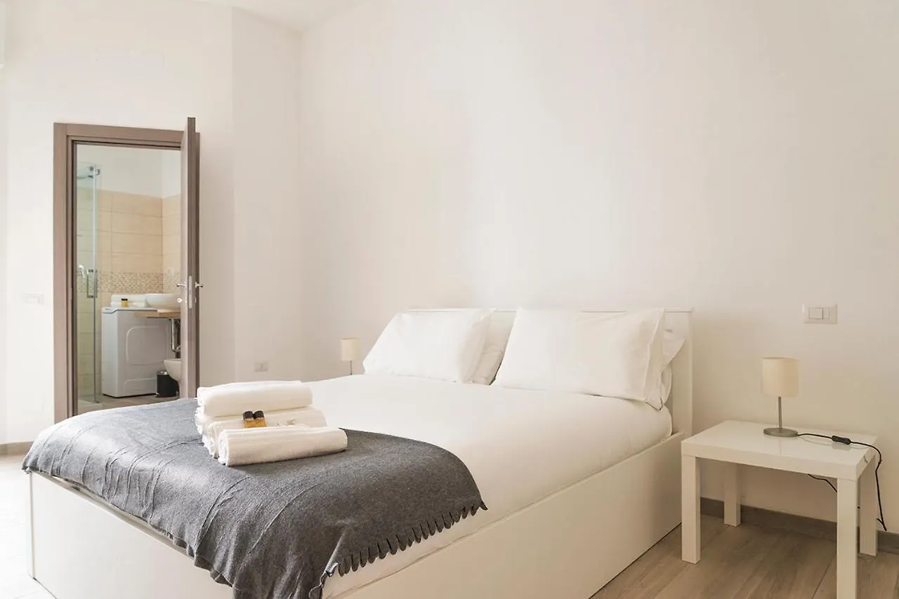 Hacca Collection - Porta Romana Apartment Milan 0*,  Italy