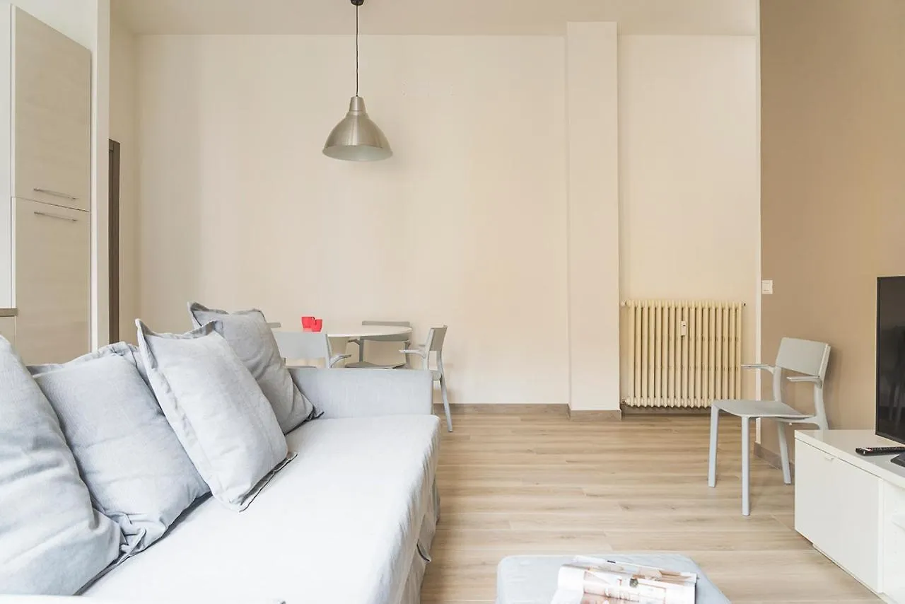 Hacca Collection - Porta Romana Apartment Milan