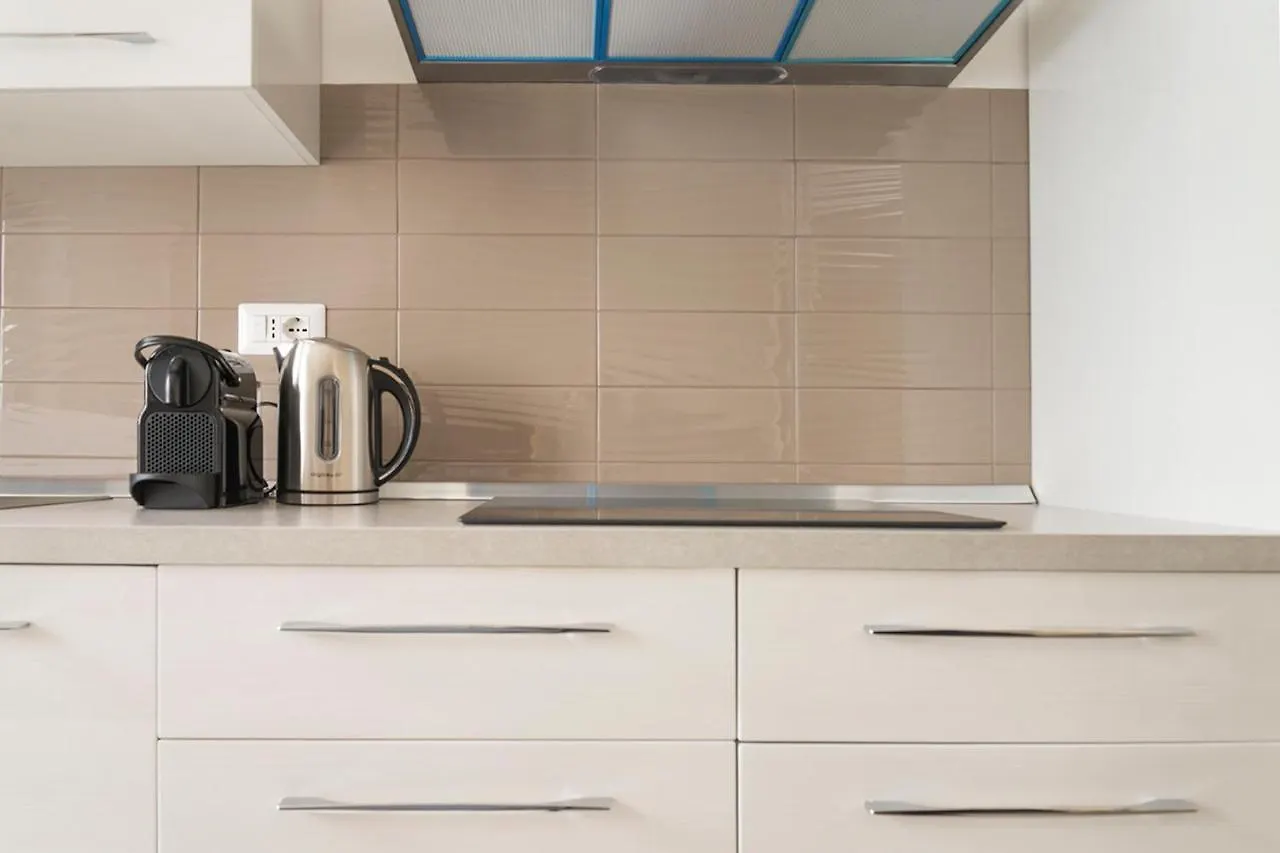 Hacca Collection - Porta Romana Apartment Milan 0*,