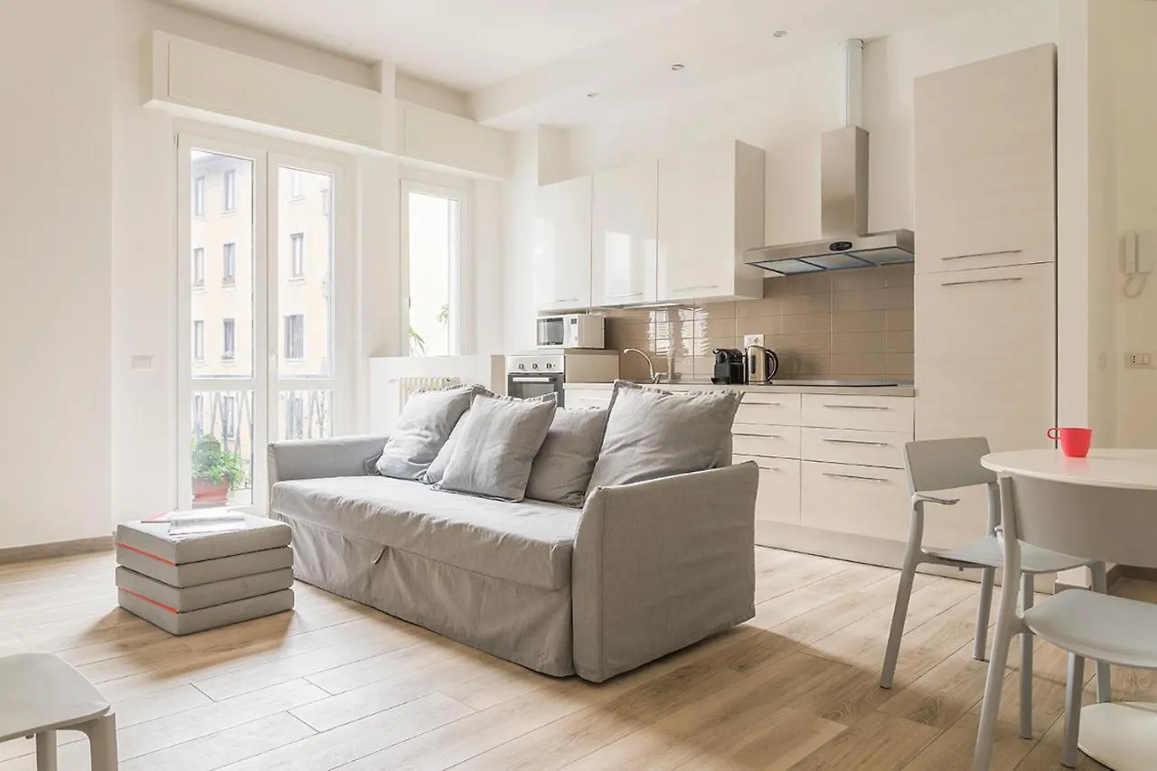 Hacca Collection - Porta Romana Apartment Milan