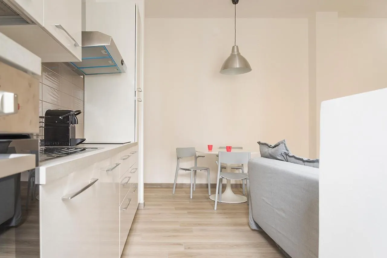 Hacca Collection - Porta Romana Apartment Milan