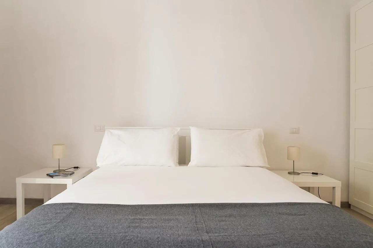 Hacca Collection - Porta Romana Apartment Milan