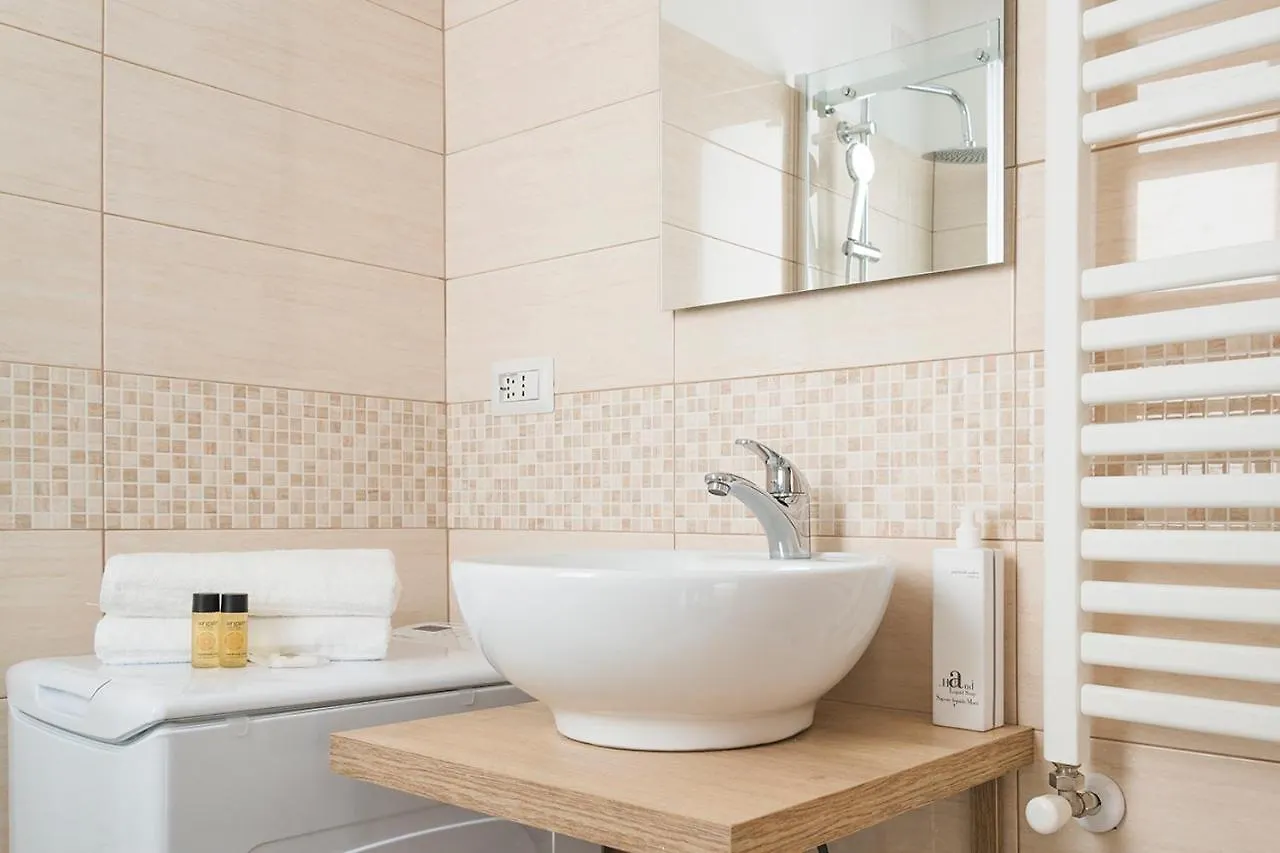 Hacca Collection - Porta Romana Apartment Milan