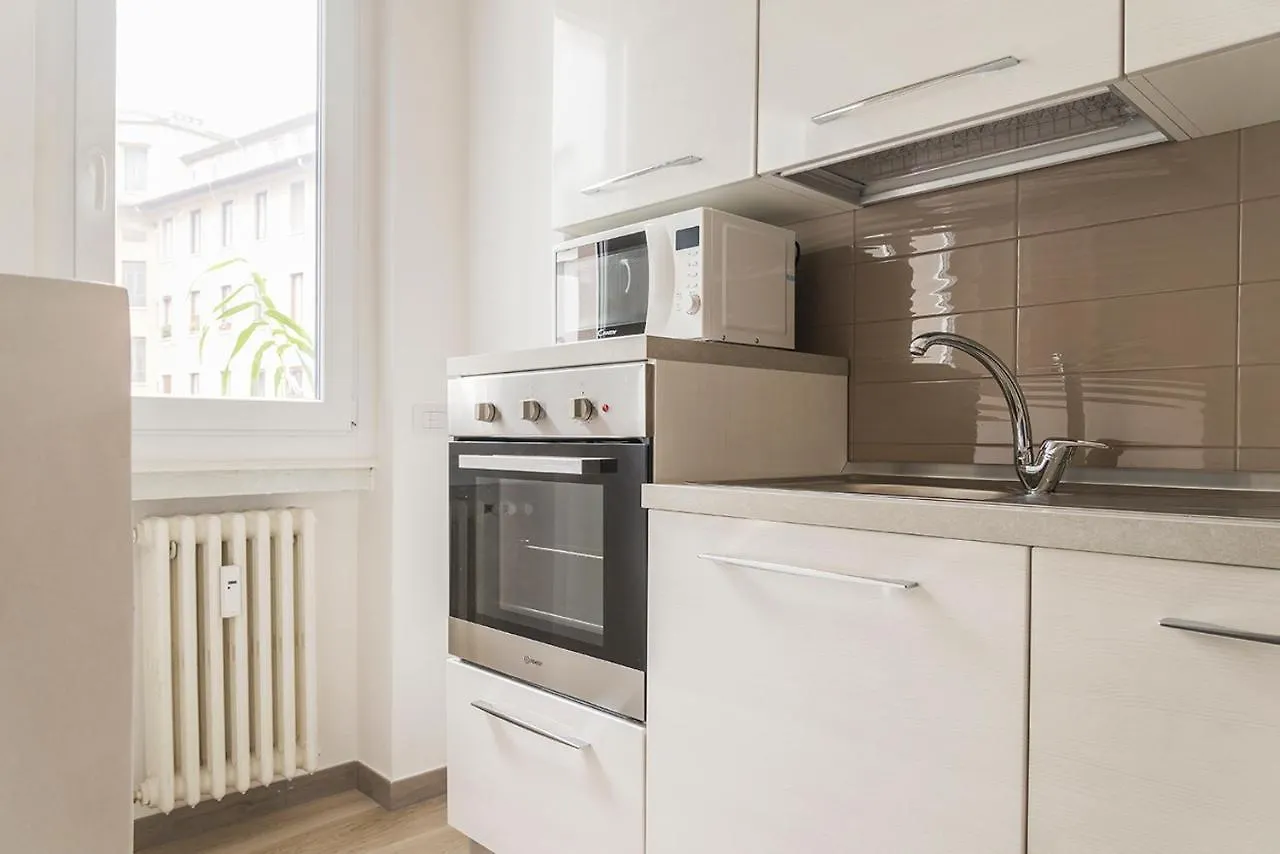 Hacca Collection - Porta Romana Apartment Milan
